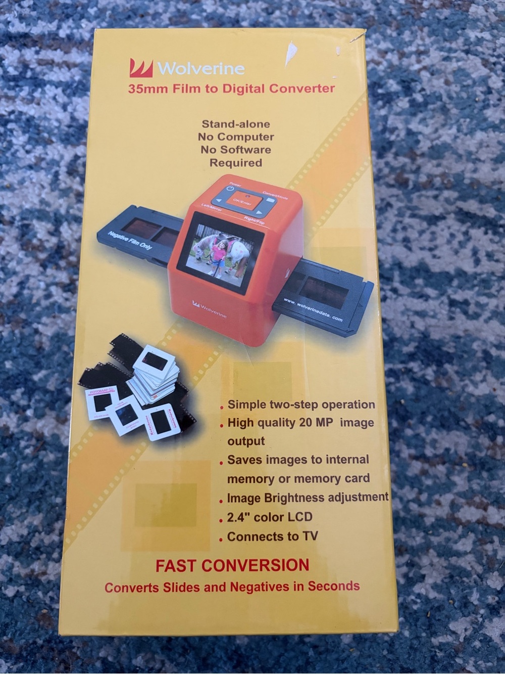 Wolverine 35mm Film to Digital Converter 20 MP Standalone